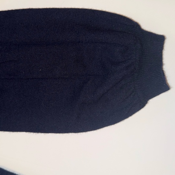 Joie Jenris Women’s "Bonjour" "Au Revoir" Embroidered Sweater Fits Like S/M - Picture 7 of 7